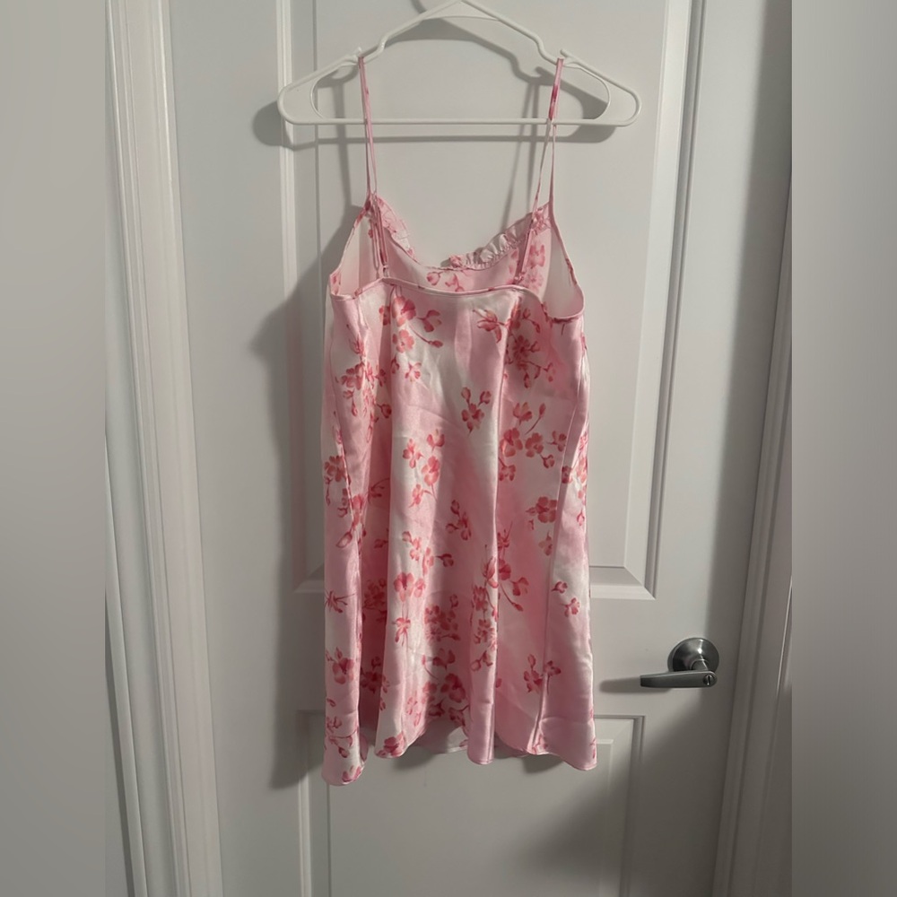 Avon Nightgown - Picture 5 of 7